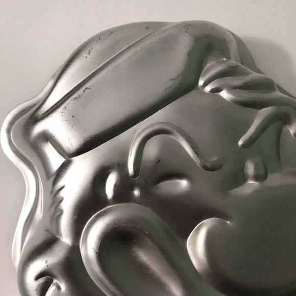 Vintage 1980 Wilton Popeye The Sailor Man  Cake Pan Aluminum 502 1719 - Picture 2 of 12